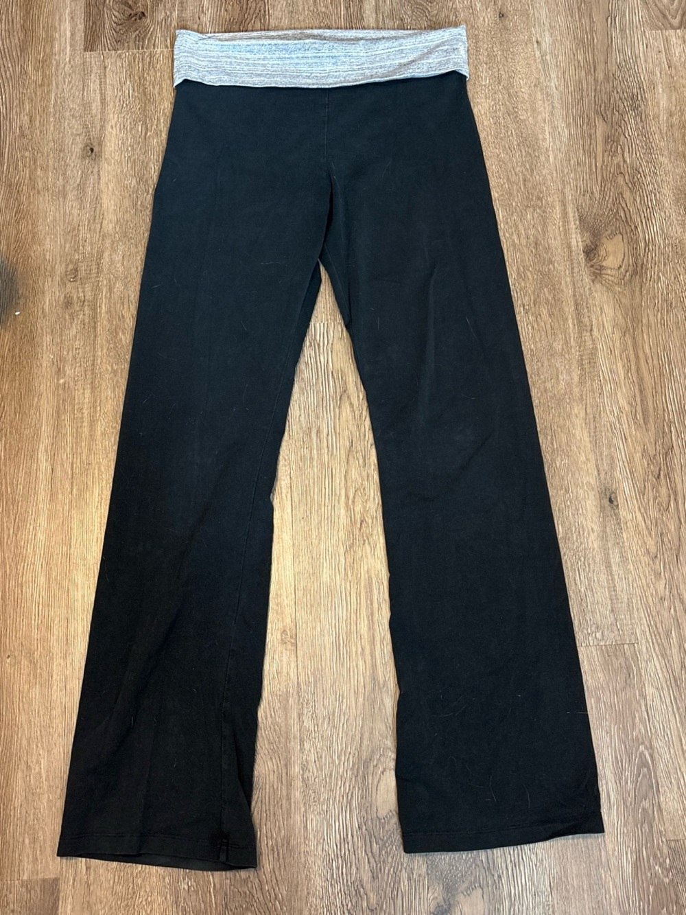 victoria’s secret angel foldover flare leggings - Picture 4 of 5